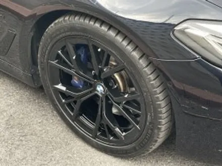 BMW G30 5시리즈 잘 못된 휠도색 복원하기.