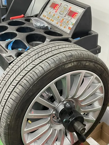 피아트500C 휠복원