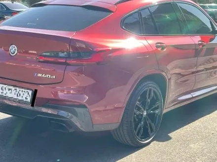 BMW X4 유광블랙 휠도색