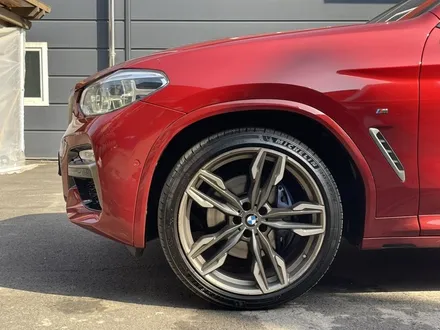 BMW X4 유광블랙 휠도색