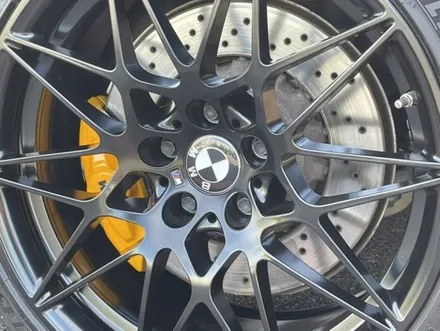 BMW F82 M4 천안 잇휠에서 휠도색 했어요