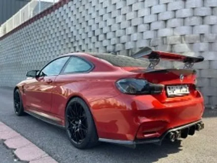 BMW F82 M4 천안 잇휠에서 휠도색 했어요