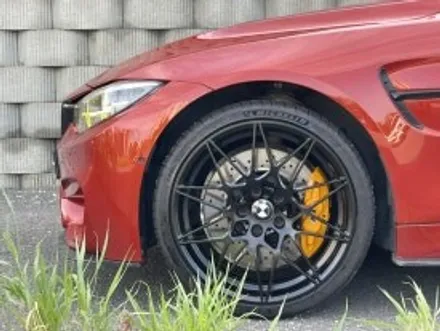 BMW F82 M4 천안 잇휠에서 휠도색 했어요