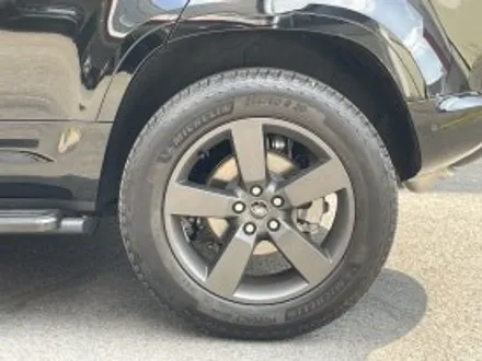 천안 랜드로버 디펜더 하이그로시 블랙 휠 분체도색.