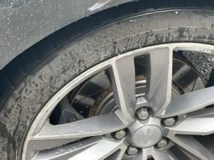 [천안 잇휠 작업일지] 쉐보레 카마로 휠복원 및 강렬한 마그마오렌지 캘리퍼 도색 완료