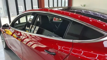 테슬라 모델3 크롬딜리트 시공 평택 잇츠코리아에서 완벽하게! [안성랩핑][원곡랩핑] / 안성시 원곡면