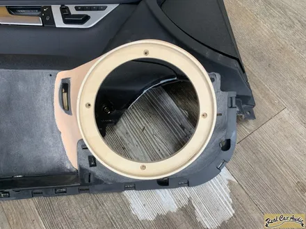 대전카오디오 벤츠C클래스 W204 도어베플 레진성형 작업기