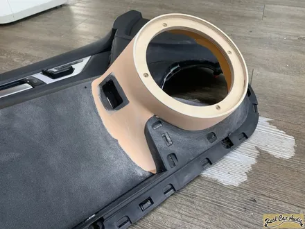 대전카오디오 벤츠C클래스 W204 도어베플 레진성형 작업기