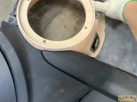 대전카오디오 벤츠C클래스 W204 도어베플 레진성형 작업기