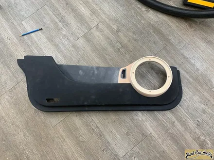 대전카오디오 벤츠C클래스 W204 도어베플 레진성형 작업기