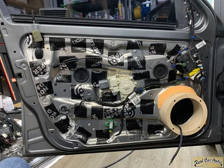 대전카오디오 벤츠C클래스 W204 도어베플 레진성형 작업기