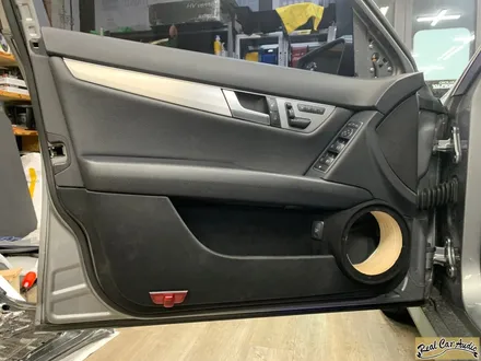 대전카오디오 벤츠C클래스 W204 도어베플 레진성형 작업기