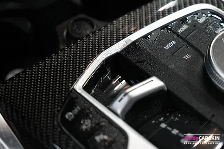 BMW i4 M50 실내PPF 카본실내내장제 및 디스플레이어 보호 / 경기 수원 영통