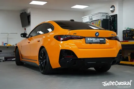 BMW i4 M50 전체랩핑 시공, 오렌지 컬러의 존재감은 그대로 광교랩핑전문업체 제이와이드 / 경기 수원 영통