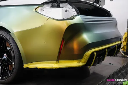 BMW M4 랩핑 에이버리 컬러플로우사틴프레쉬스프링 시공 / 수원,광교,동탄
