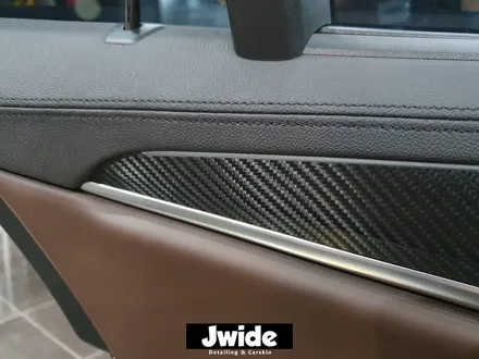 BMW 2019 G30 530i 수원 광교 랩핑샵에서 실내카본랩핑으로 분위기를 바꿔보쟈!! / 경기 수원 영통