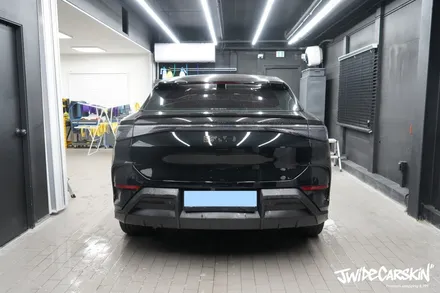 영통랩핑업체에서 진행한 BYD 씨라이언7 엠블럼 블랙 랩핑 시공 후기, 디테일까지 완성도 높게 / 경기 수원 영통