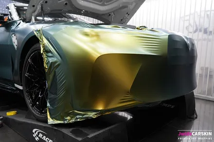BMW M4 랩핑 에이버리 컬러플로우사틴프레쉬스프링 시공 / 수원,광교,동탄