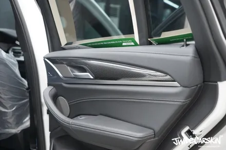 BMW X4 실내 PPF 시공 전문 작업, 수지ppf 전문업체는 바로 이 곳 제이와이드 / 경기 수원 영통