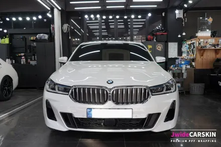 BMW 6GT 실내 보호 필름 시공, 광교에서 완벽한 PPF 솔루션을 제공하는 랩핑전문업체 제이와이드 / 경기 수원 영통