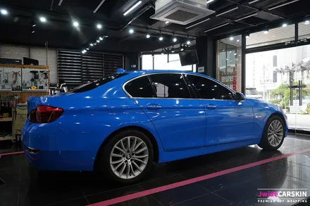 수원랩핑 BMW520d 에이버리 유광인텐스블루 전체랩핑 / 수원,광교,동탄