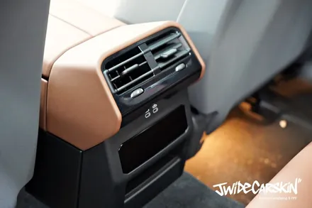 기흥PPF BMW 신형 5시리즈 실내 하이그로시 STEK 포스쉴드 실내PPF 시공 / 경기 수원
