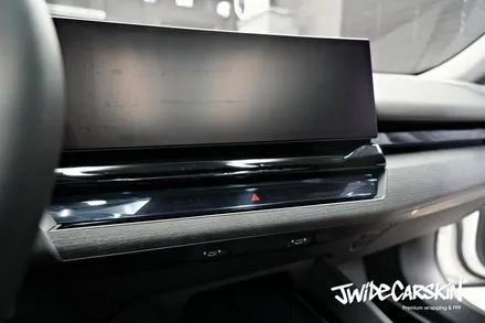 기흥PPF BMW 신형 5시리즈 실내 하이그로시 STEK 포스쉴드 실내PPF 시공 / 경기 수원