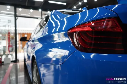 수원랩핑 BMW520d 에이버리 유광인텐스블루 전체랩핑 / 수원,광교,동탄