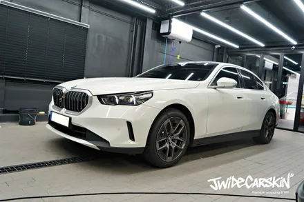 기흥PPF BMW 신형 5시리즈 실내 하이그로시 STEK 포스쉴드 실내PPF 시공 / 경기 수원