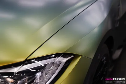 BMW M4 랩핑 에이버리 컬러플로우사틴프레쉬스프링 시공 / 수원,광교,동탄