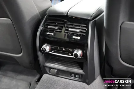 BMW 6GT 실내 보호 필름 시공, 광교에서 완벽한 PPF 솔루션을 제공하는 랩핑전문업체 제이와이드 / 경기 수원 영통