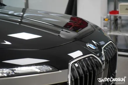 BMW 7시리즈 투톤 랩핑은 전문업체 제이와이드에서, 망포랩핑 전문 시공은 바로 이곳 / 경기 수원 영통
