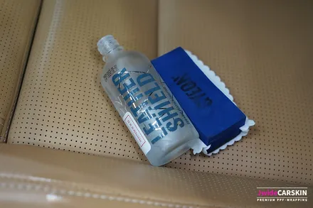 볼보S60 가죽시트코팅 변색 및 오염과 이염 방지 / 경기 수원 영통