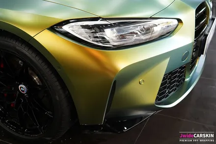 BMW M4 랩핑 에이버리 컬러플로우사틴프레쉬스프링 시공 / 수원,광교,동탄