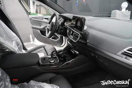 BMW X4 실내 PPF 시공 전문 작업, 수지ppf 전문업체는 바로 이 곳 제이와이드 / 경기 수원 영통