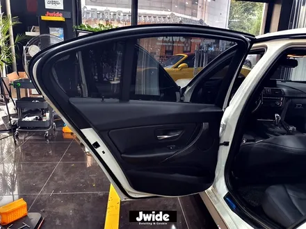 오래된 BMW 실내 인테리어 랩핑으로 변신해볼까?? / 경기 수원 영통