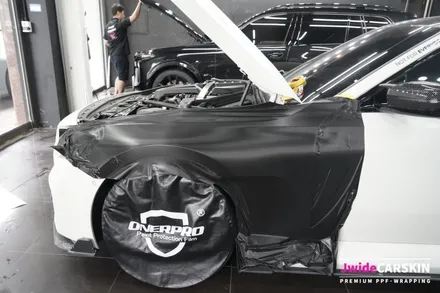 광교 랩핑 전문업체 제이와이드 - BMW G87 M2 프론트 휀다 무광 카본 랩핑 시공 후기 / 경기 수원 영통