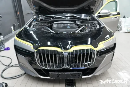 BMW 7시리즈 투톤 랩핑은 전문업체 제이와이드에서, 망포랩핑 전문 시공은 바로 이곳 / 경기 수원 영통