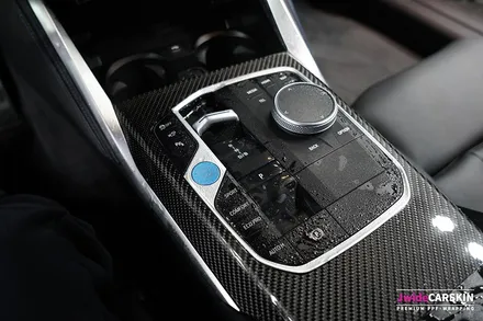 BMW i4 M50 실내PPF 카본실내내장제 및 디스플레이어 보호 / 경기 수원 영통