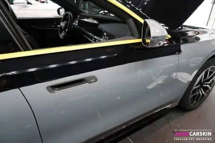 BMW 7시리즈 듀오톤 고광택 유광 블랙 랩핑 + 전체 PPF 작업 / 경기 수원 영통