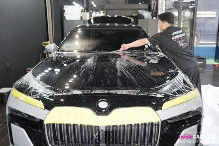 BMW 7시리즈 듀오톤 고광택 유광 블랙 랩핑 + 전체 PPF 작업 / 경기 수원 영통