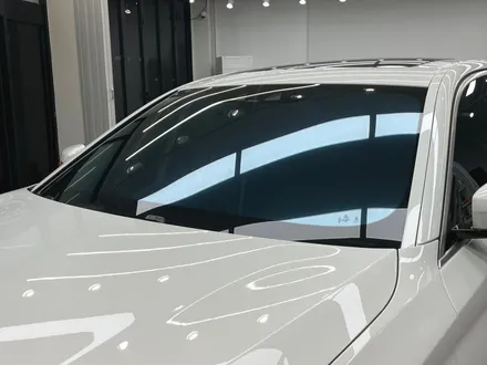 청라 썬팅_BMW 알파인화이트에 잘어울리는 글라스틴트 레이니블루 틴팅