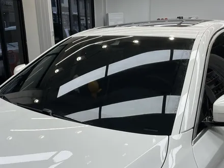 청라 썬팅_BMW 알파인화이트에 잘어울리는 글라스틴트 레이니블루 틴팅