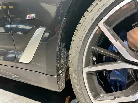 BMW 5시리즈 카본블랙. 인천 PPF 유리막코팅 시공으로 신차보호
