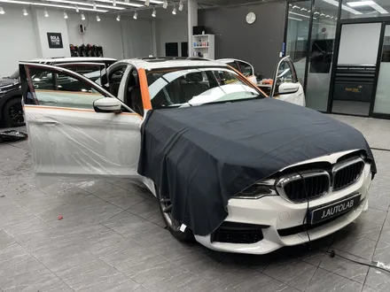 청라 썬팅_BMW 알파인화이트에 잘어울리는 글라스틴트 레이니블루 틴팅