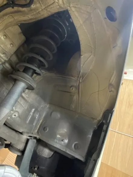 BMW 5시리즈 하부 및 엔진 진동과 소음이 불편했다면 자동차 방음이 필요할 때 / 남양주, 구리, 하남