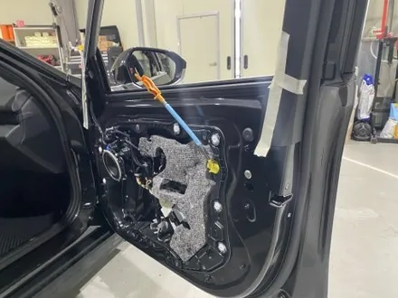 BMW 5시리즈의 기본중에 기본 시공인 도어방음과 휀더방음 시공기 / 남양주, 구리, 하남