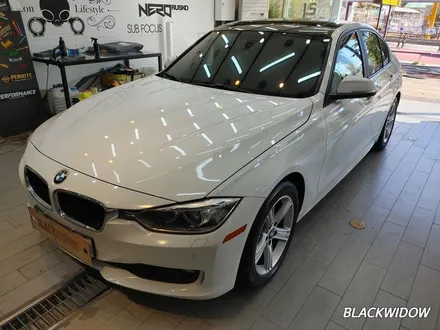 BMW 320D F30 루프스킨 / 구미블랙위도우 / 구미랩핑 / 구미루프스킨 / 구미시 봉곡동