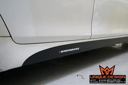 (의정부) BMW 520D 루프스킨, 스포일러, 사이드미러 랩핑, M퍼포먼스 사이드데칼, 생활보호PPF 부착 시공완료! / 의정부 신곡동