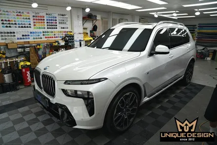 BMW X7 크롬딜리트. 고광택 필름으로 시공되었습니다. / 의정부 신곡동